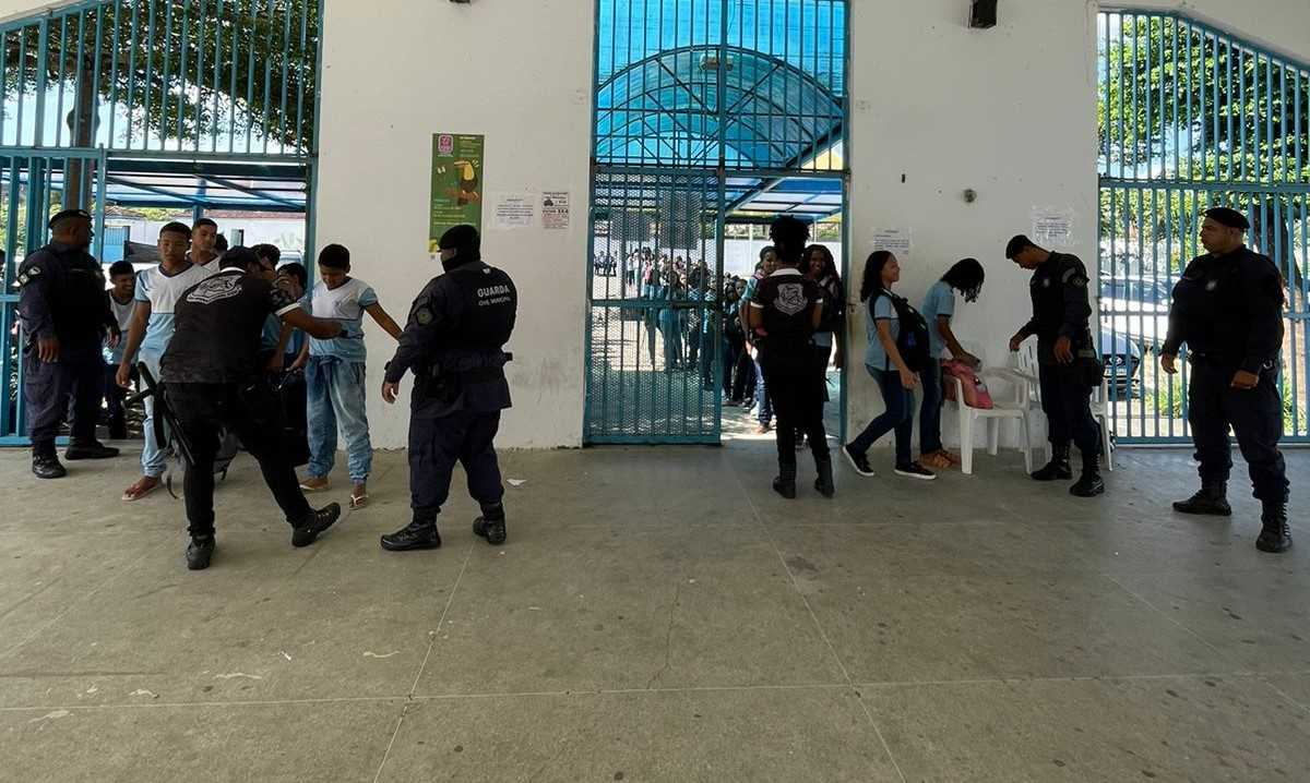 Camacã: Após reuniões com segmentos e profissionais da educação, a prefeitura reforça segurança nas escolas
